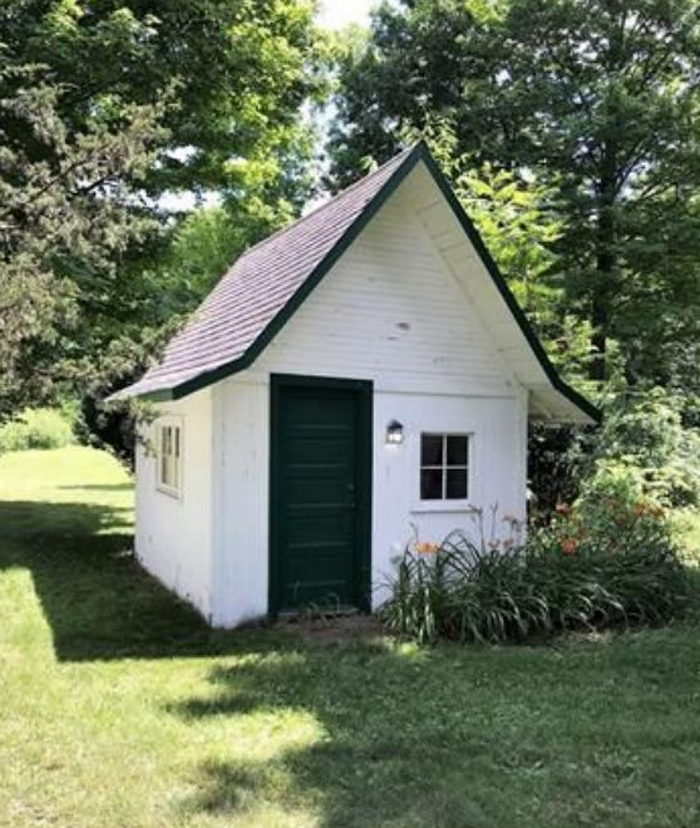 Prestons Antique Gaslight Village - Photo From Land Dot Com (newer photo)